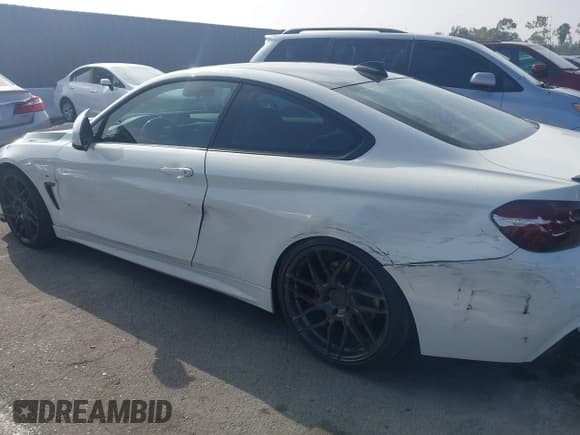 ✅ 2015 BMW 4 Series 435i • VIN: WBA3R1C51FK195603 • Lot: 43155886. Wystawiony na IAAI z przebiegiem 48 542 mil. Bezpłatny archiwum sprzedaży aukcyjnych z USA i szczegółowy raport historii pojazdu na DreamBid. Zdjęcie 6.