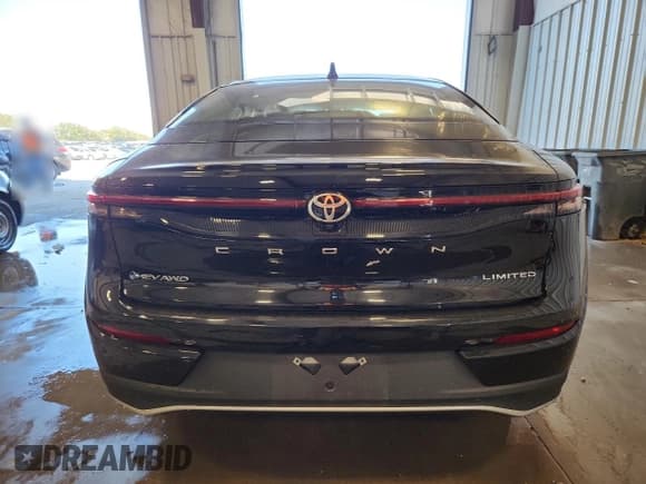 ✅ 2024 Toyota Crown XLE • VIN: JTDAAAAF1R3020568 • Lot: 80546565. Listed on Copart with 19,748 mi. Free auction sales archive from the USA and detailed vehicle history report at DreamBid. Image 6.