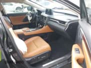 ✅ 2022 Lexus RX 450h • VIN: 2T2HGMDA0NC088761 • Lot: 43259127. Wystawiony na IAAI z przebiegiem 50 884 mil. Bezpłatny archiwum sprzedaży aukcyjnych z USA i szczegółowy raport historii pojazdu na DreamBid. Zdjęcie 5.