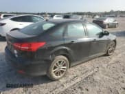 ✅ 2018 Ford Focus SE • VIN: 1FADP3F23JL246361 • Lot: 89896255. Wystawiony na Copart z przebiegiem 137 476 mil. Bezpłatny archiwum sprzedaży aukcyjnych z USA i szczegółowy raport historii pojazdu na DreamBid. Zdjęcie 3.