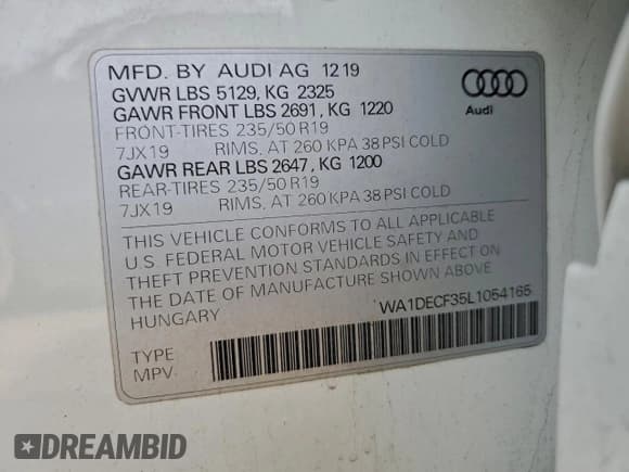 ✅ 2020 Audi Q3 S line Premium • VIN: WA1DECF35L1054165 • Lot: 95489755. Wystawiony na Copart z przebiegiem 49 966 mil. Bezpłatny archiwum sprzedaży aukcyjnych z USA i szczegółowy raport historii pojazdu na DreamBid. Zdjęcie 14.