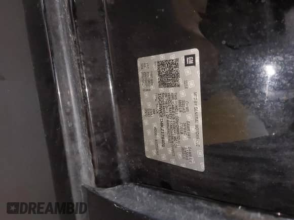 2019 Chevrolet Silverado 1500 LT z VIN 1GCRWCED4KZ178401, wystawiony jako IAAI lot #42398507 z przebiegiem 116 636 mil mil oraz . Historia ofert i sprzedaży dostępna na DreamBid. Obrazek 1.