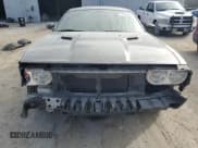 ✅ 2013 Dodge Challenger SXT • VIN: 2C3CDYAG7DH695501 • Lot: 77080244. Wystawiony na Copart z przebiegiem Nie podano. Bezpłatny archiwum sprzedaży aukcyjnych z USA i szczegółowy raport historii pojazdu na DreamBid. Zdjęcie 5.