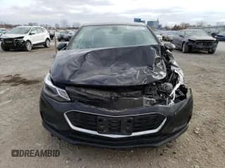 ✅ 2017 Chevrolet Cruze LT • VIN: 1G1BE5SM8H7139800 • Lot: 69847442. Wystawiony na Copart z przebiegiem 103 376 mil. Bezpłatny archiwum sprzedaży aukcyjnych z USA i szczegółowy raport historii pojazdu na DreamBid. Zdjęcie 5.