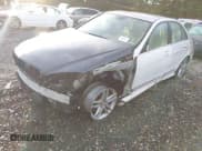 ✅ 2014 Mercedes-Benz C 300 Sport • VIN: WDDGF8AB6ER319830 • Lot: 43463831. Wystawiony na IAAI z przebiegiem Nie podano. Bezpłatny archiwum sprzedaży aukcyjnych z USA i szczegółowy raport historii pojazdu na DreamBid. Zdjęcie 17.