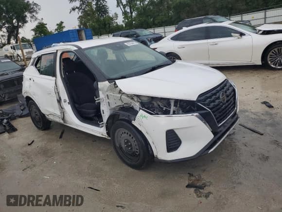 ✅ 2021 Nissan Kicks S • VIN: 3N1CP5BV9ML544667 • Лот: 87094235. Опубликован ранее на Copart с пробегом 54 375 миль. Бесплатный доступ к архиву аукционных продаж из США и подробный отчёт об истории автомобиля на DreamBid. Изображение 4.