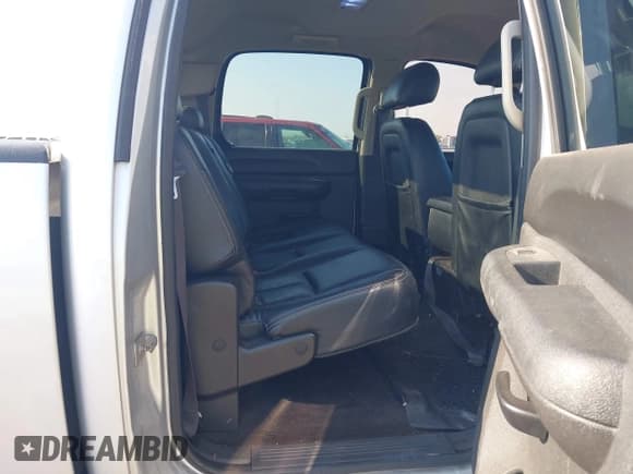 ✅ 2013 GMC Sierra 1500 SLE • VIN: 3GTP2VE77DG137675 • Лот: 43142745. Опубликован ранее на IAAI с пробегом 186 804 миль. Бесплатный доступ к архиву аукционных продаж из США и подробный отчёт об истории автомобиля на DreamBid. Изображение 8.