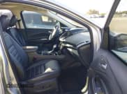 ✅ 2019 Ford Escape Titanium • VIN: 1FMCU0J98KUB77742 • Лот: 43666977. Опубликован ранее на IAAI с пробегом 117 793 миль. Бесплатный доступ к архиву аукционных продаж из США и подробный отчёт об истории автомобиля на DreamBid. Изображение 5.