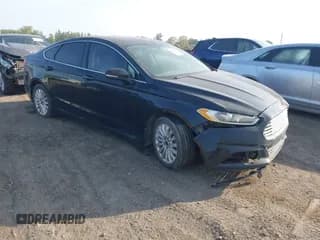 ✅ 2014 Ford Fusion SE Hybrid • VIN: 3FA6P0LU8ER135258 • Lot: 43173227. Listed on IAAI with 164,213 mi. Free auction sales archive from the USA and detailed vehicle history report at DreamBid. Image 1.