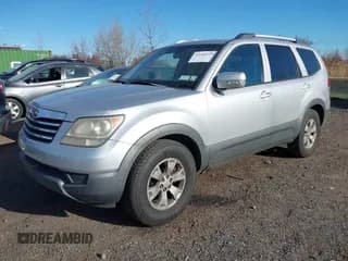 ✅ 2009 Kia Borrego LX • VIN: KNDJJ741995035813 • Lot: 43709779. Listed on IAAI with 165,987 mi. Free auction sales archive from the USA and detailed vehicle history report at DreamBid. Image 2.