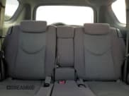 ✅ 2006 Toyota RAV4 • VIN: JTMZD33V865015474 • Lot: 82608645. Wystawiony na Copart z przebiegiem 143 925 mil. Bezpłatny archiwum sprzedaży aukcyjnych z USA i szczegółowy raport historii pojazdu na DreamBid. Zdjęcie 10.