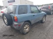✅ 1997 Toyota RAV4 • VIN: JT3XP10V1V0006980 • Lot: 42522525. Wystawiony na IAAI z przebiegiem 160 110 mil. Bezpłatny archiwum sprzedaży aukcyjnych z USA i szczegółowy raport historii pojazdu na DreamBid. Zdjęcie 4.