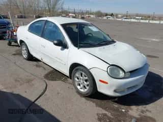 2001 Dodge Neon Highline z VIN 1B3ES46C01D115105, wystawiony jako IAAI lot #41763575 z przebiegiem 163 831 mil mil oraz . Historia ofert i sprzedaży dostępna na DreamBid. Obrazek 1.