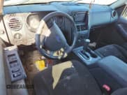 ✅ 2009 Ford Explorer XLT • VIN: 1FMEU73E59UA31417 • Lot: 82594755. Wystawiony na Copart z przebiegiem Nie podano. Bezpłatny archiwum sprzedaży aukcyjnych z USA i szczegółowy raport historii pojazdu na DreamBid. Zdjęcie 8.