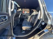 ✅ 2019 Jeep Grand Cherokee Limited • VIN: 1C4RJFBG5KC609359 • Лот: 95582265. Опубликован ранее на Copart с пробегом 106 126 миль. Бесплатный доступ к архиву аукционных продаж из США и подробный отчёт об истории автомобиля на DreamBid. Изображение 13.