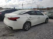 ✅ 2019 Nissan Altima S • VIN: 1N4BL4BV4KC188917 • Lot: 92220035. Wystawiony na Copart z przebiegiem 109 566 mil. Bezpłatny archiwum sprzedaży aukcyjnych z USA i szczegółowy raport historii pojazdu na DreamBid. Zdjęcie 3.