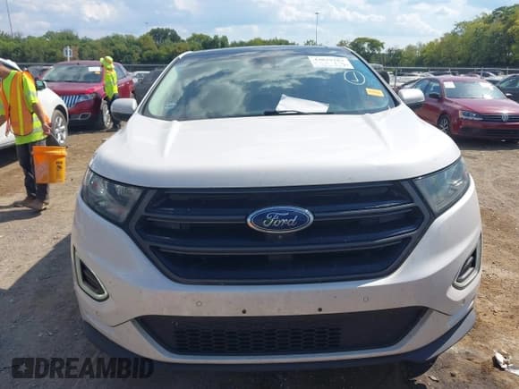 ✅ 2018 Ford Edge Sport • VIN: 2FMPK4AP2JBB22561 • Lot: 43029283. Listed on IAAI with 123,038 mi. Free auction sales archive from the USA and detailed vehicle history report at DreamBid. Image 12.