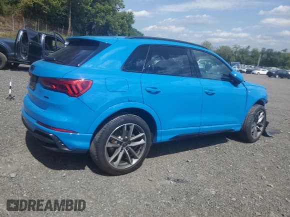 ✅ 2022 Audi Q3 S line Premium • VIN: WA1DECF31N1018699 • Лот: 71304715. Опубликован ранее на Copart с пробегом 49 310 миль. Бесплатный доступ к архиву аукционных продаж из США и подробный отчёт об истории автомобиля на DreamBid. Изображение 3.
