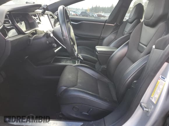 ✅ 2017 Tesla Model S 100D • VIN: 5YJSA1E29HF197012 • Lot: 93558795. Wystawiony na Copart z przebiegiem 89 723 mil. Bezpłatny archiwum sprzedaży aukcyjnych z USA i szczegółowy raport historii pojazdu na DreamBid. Zdjęcie 7.