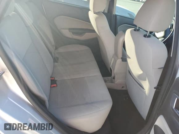 ✅ 2014 Ford Fiesta SE • VIN: 3FADP4EJ6EM123415 • Лот: 90492855. Опубликован ранее на Copart с пробегом 226 434 миль. Бесплатный доступ к архиву аукционных продаж из США и подробный отчёт об истории автомобиля на DreamBid. Изображение 10.