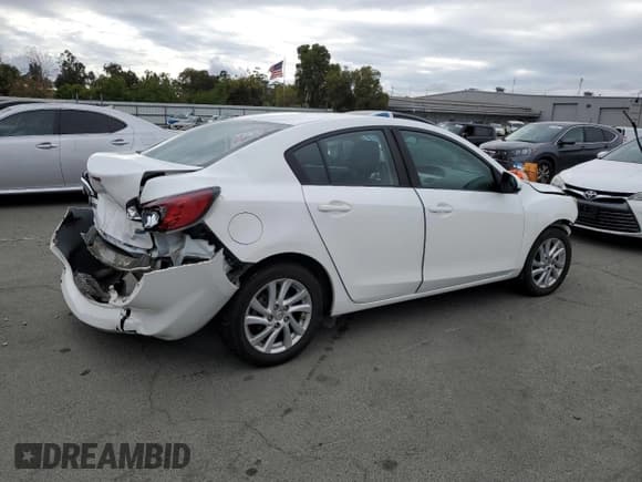 ✅ 2012 Mazda 3 i Touring • VIN: JM1BL1V84C1581098 • Lot: 84299615. Wystawiony na Copart z przebiegiem 185 586 mil. Bezpłatny archiwum sprzedaży aukcyjnych z USA i szczegółowy raport historii pojazdu na DreamBid. Zdjęcie 3.