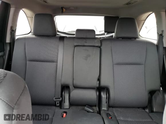 ✅ 2019 Toyota Highlander Hybrid LE • VIN: 5TDBGRFH9KS065998 • Лот: 46261534. Опубликован ранее на Copart с пробегом 73 780 миль. Бесплатный доступ к архиву аукционных продаж из США и подробный отчёт об истории автомобиля на DreamBid. Изображение 10.