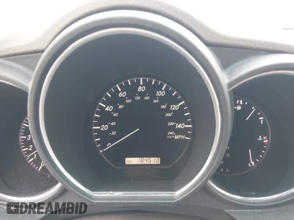 ✅ 2004 Lexus RX 330 • VIN: 2T2GA31U44C015283 • Lot: 43752778. Listed on IAAI with 184,513 mi. Free auction sales archive from the USA and detailed vehicle history report at DreamBid. Image 7.