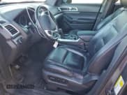 ✅ 2013 Ford Explorer XLT • VIN: 1FM5K8D89DGC95008 • Lot: 93957345. Wystawiony na Copart z przebiegiem 140 526 mil. Bezpłatny archiwum sprzedaży aukcyjnych z USA i szczegółowy raport historii pojazdu na DreamBid. Zdjęcie 7.