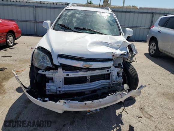 ✅ 2014 Chevrolet Captiva Sport LTZ • VIN: 3GNAL4EK2ES514257 • Lot: 57000725. Wystawiony na Copart z przebiegiem Nie podano. Bezpłatny archiwum sprzedaży aukcyjnych z USA i szczegółowy raport historii pojazdu na DreamBid. Zdjęcie 5.