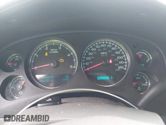 ✅ 2012 Chevrolet Silverado 2500HD LTZ • VIN: 1GC1KYE88CF200220 • Lot: 43410640. Wystawiony na IAAI z przebiegiem 246 702 mil. Bezpłatny archiwum sprzedaży aukcyjnych z USA i szczegółowy raport historii pojazdu na DreamBid. Zdjęcie 7.