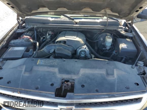 ✅ 2009 Chevrolet Silverado 1500 LS • VIN: 3GCEC13C79G256959 • Lot: 82716775. Listed on Copart with 348,111 mi. Free auction sales archive from the USA and detailed vehicle history report at DreamBid. Image 11.