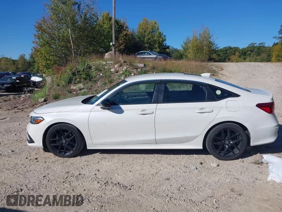 ✅ 2022 Honda Civic Sport • VIN: 2HGFE2F56NH583768 • Lot: 43351607. Wystawiony na IAAI z przebiegiem 37 897 mil. Bezpłatny archiwum sprzedaży aukcyjnych z USA i szczegółowy raport historii pojazdu na DreamBid. Zdjęcie 14.