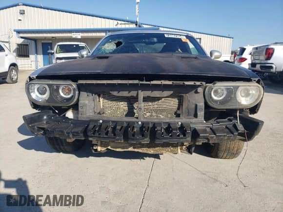 2009 Dodge Challenger SRT-8 z VIN 2B3LJ74W29H563241, wystawiony jako Copart lot #73367354 z przebiegiem Nie podano mil oraz Czysty tytuł • Clean title. Historia ofert i sprzedaży dostępna na DreamBid. Obrazek 5.