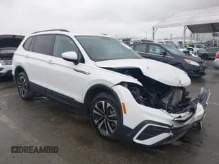 ✅ 2022 Volkswagen Tiguan S • VIN: 3VV1B7AXXNM149461 • Лот: 41746132. Опубликован ранее на IAAI с пробегом 22 832 миль. Бесплатный доступ к архиву аукционных продаж из США и подробный отчёт об истории автомобиля на DreamBid. Изображение 1.