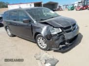 ✅ 2019 Dodge Grand Caravan SXT • VIN: 2C4RDGCG6KR800131 • Lot: 43458361. Wystawiony na IAAI z przebiegiem 101 394 mil. Bezpłatny archiwum sprzedaży aukcyjnych z USA i szczegółowy raport historii pojazdu na DreamBid. Zdjęcie 1.