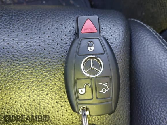 ✅ 2018 Mercedes-Benz C 300 • VIN: WDDWJ4KB9JF676271 • Lot: 41244896. Listed on IAAI with 95,013 mi. Free auction sales archive from the USA and detailed vehicle history report at DreamBid. Image 11.