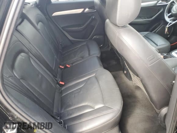 ✅ 2017 Audi Q3 Prestige • VIN: WA1GCCFS8HR002192 • Lot: 81658995. Listed on Copart with 124,021 mi. Free auction sales archive from the USA and detailed vehicle history report at DreamBid. Image 11.