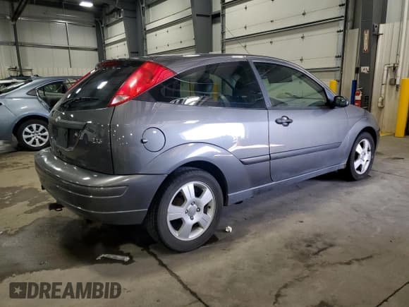 ✅ 2004 Ford Focus ZX3 • VIN: 3FAFP31Z14R116520 • Lot: 53150985. Wystawiony na Copart z przebiegiem 179 700 mil. Bezpłatny archiwum sprzedaży aukcyjnych z USA i szczegółowy raport historii pojazdu na DreamBid. Zdjęcie 3.