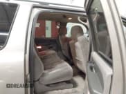 ✅ 2003 Chevrolet Suburban LS • VIN: 3GNFK16ZX3G209916 • Лот: 42632723. Опубликован ранее на IAAI с пробегом 188 209 миль. Бесплатный доступ к архиву аукционных продаж из США и подробный отчёт об истории автомобиля на DreamBid. Изображение 8.