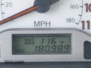 ✅ 2006 Toyota Corolla CE • VIN: 1NXBR32E46Z652934 • Lot: 42541738. Wystawiony na IAAI z przebiegiem 180 989 mil. Bezpłatny archiwum sprzedaży aukcyjnych z USA i szczegółowy raport historii pojazdu na DreamBid. Zdjęcie 15.