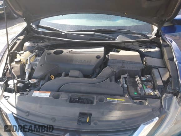 ✅ 2017 Nissan Altima SV • VIN: 1N4AL3AP8HC486582 • Lot: 41480502. Listed on IAAI with 142,235 mi. Free auction sales archive from the USA and detailed vehicle history report at DreamBid. Image 10.