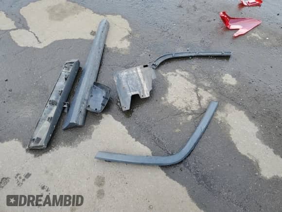 2014 Subaru Forester 2.5i with VIN JF2SJAAC1EH438556, listed as a Copart auction lot 63319615 with 169,452 mi miles and Salvage title. Bid and sale history available at DreamBid. Image 12.