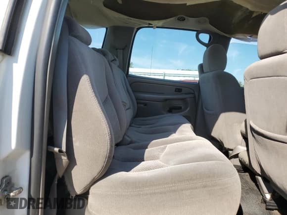 ✅ 2006 Chevrolet Suburban LT • VIN: 3GNEC16Z36G210211 • Лот: 80454605. Опубликован ранее на Copart с пробегом 160 516 миль. Бесплатный доступ к архиву аукционных продаж из США и подробный отчёт об истории автомобиля на DreamBid. Изображение 11.