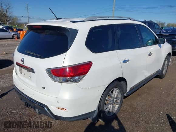 ✅ 2014 Nissan Pathfinder Platinum • VIN: 5N1AR2MN3EC725041 • Лот: 43600372. Опубликован ранее на IAAI с пробегом 239 243 миль. Бесплатный доступ к архиву аукционных продаж из США и подробный отчёт об истории автомобиля на DreamBid. Изображение 4.