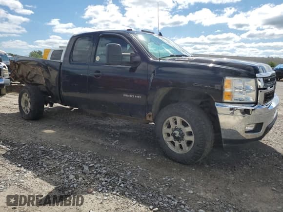 ✅ 2012 Chevrolet Silverado 2500HD LT • VIN: 1GC2KXCG7CZ333560 • Lot: 69133275. Wystawiony na Copart z przebiegiem 147 784 mil. Bezpłatny archiwum sprzedaży aukcyjnych z USA i szczegółowy raport historii pojazdu na DreamBid. Zdjęcie 4.