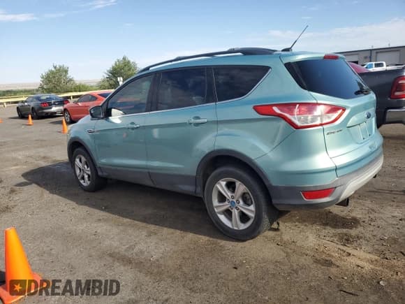 ✅ 2013 Ford Escape SE • VIN: 1FMCU0G95DUC62418 • Lot: 67126335. Wystawiony na Copart z przebiegiem 139 143 mil. Bezpłatny archiwum sprzedaży aukcyjnych z USA i szczegółowy raport historii pojazdu na DreamBid. Zdjęcie 2.