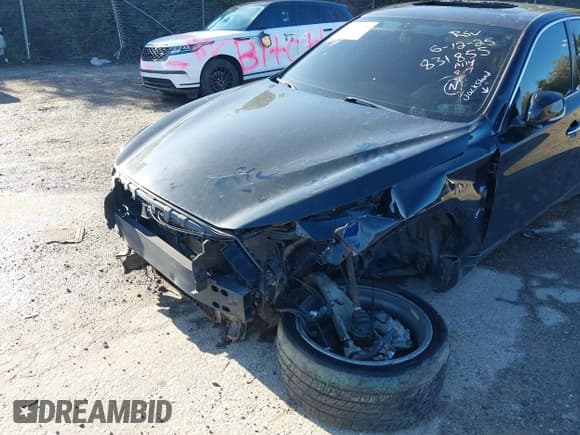 ✅ 2017 Infiniti Q50 Premium • VIN: JN1EV7AR5HM831885 • Lot: 43052933. Wystawiony na IAAI z przebiegiem 93 302 mil. Bezpłatny archiwum sprzedaży aukcyjnych z USA i szczegółowy raport historii pojazdu na DreamBid. Zdjęcie 6.