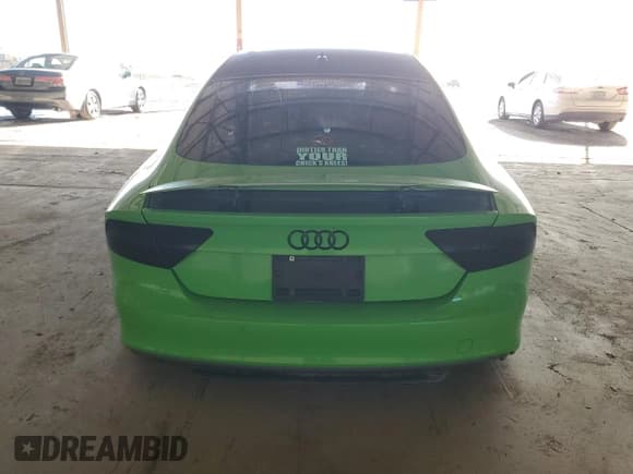 ✅ 2013 Audi S7 Prestige • VIN: WAU32AFC2DN112691 • Лот: 86510505. Опубликован ранее на Copart с пробегом Не указан. Бесплатный доступ к архиву аукционных продаж из США и подробный отчёт об истории автомобиля на DreamBid. Изображение 6.