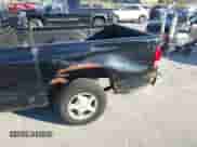 ✅ 1997 Dodge Dakota • VIN: 1B7GL23X9VS296979 • Лот: 43617511. Размещён на IAAI с пробегом 131 165 миль миль. Получите бесплатный доступ к архиву аукционных продаж из США и посмотрите подробный отчёт об истории автомобиля на DreamBid. Изображение 6.