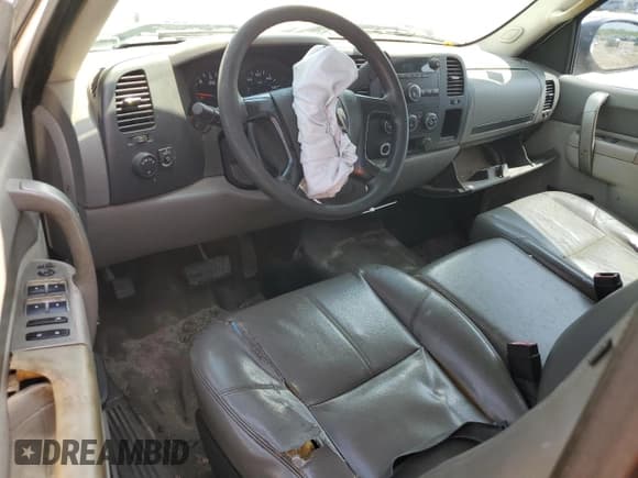 ✅ 2011 Chevrolet Silverado 1500 Work Truck • VIN: 1GCRCPEX8BZ449633 • Lot: 68693204. Listed on Copart with 258,766 mi. Free auction sales archive from the USA and detailed vehicle history report at DreamBid. Image 8.